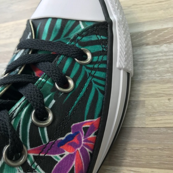 NWT Converse Ctas OX Menta/Black WMNS AUTHENTIC - Picture 8 of 8